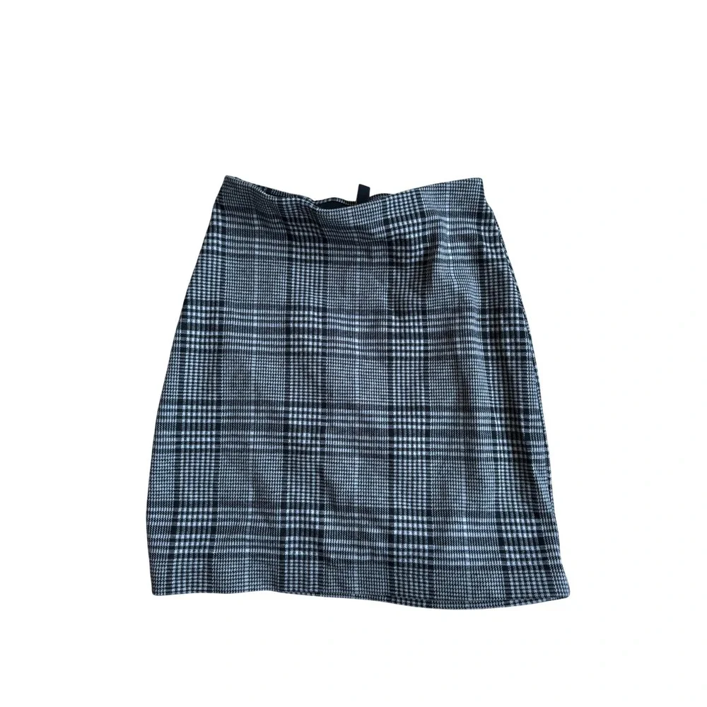 H&M Divided Women's Plaid Checked Mini Skirt Size XS